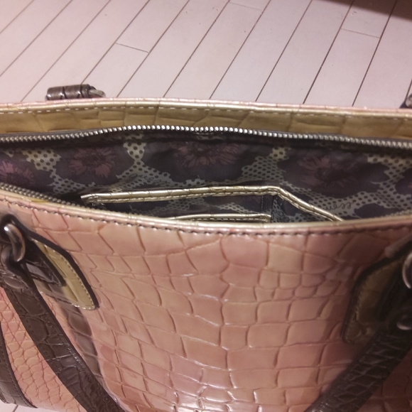 Handbag Guess - Picture 6 of 6
